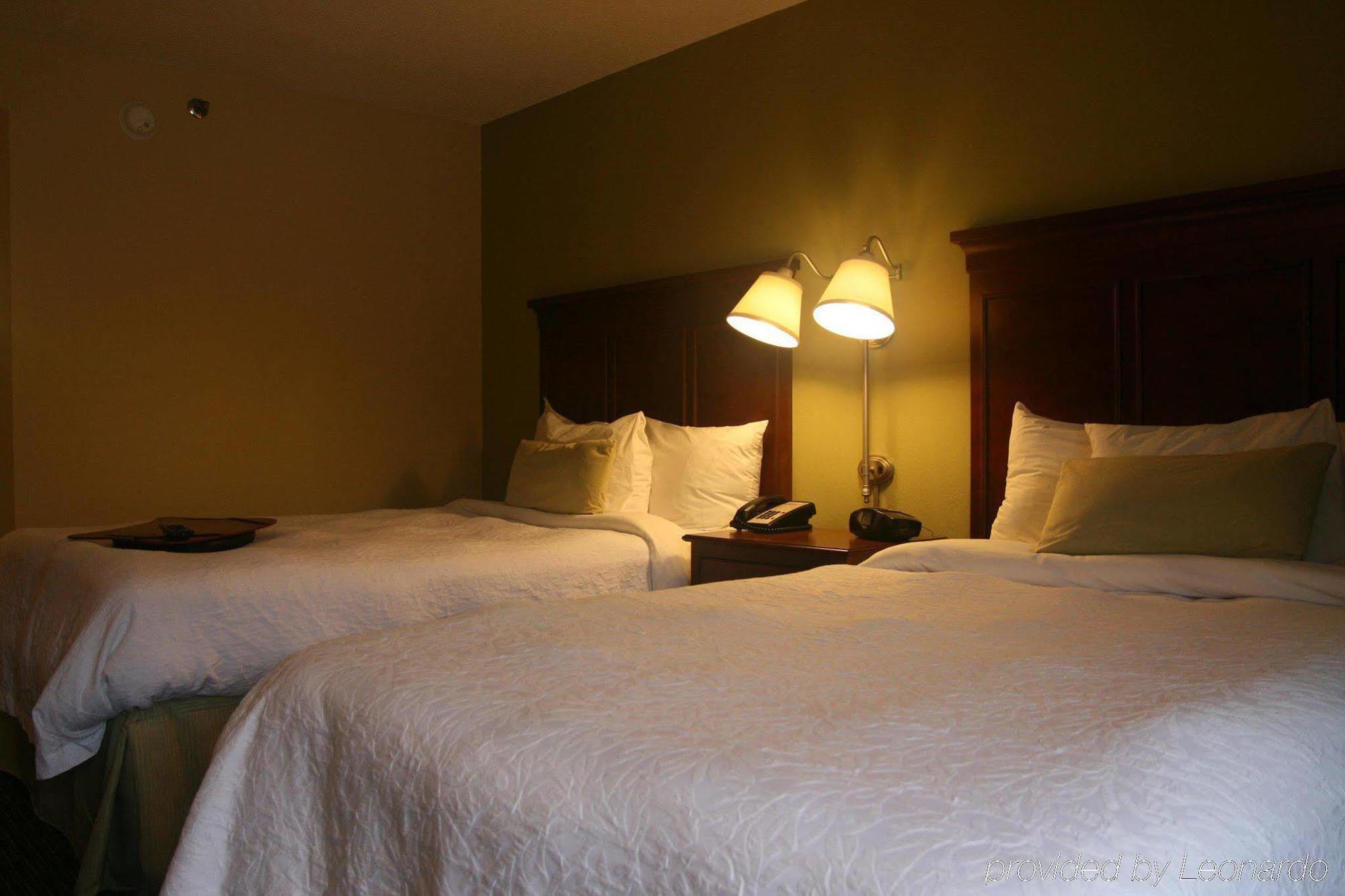 Hampton Inn Birmingham/Mountain Brook Habitación foto