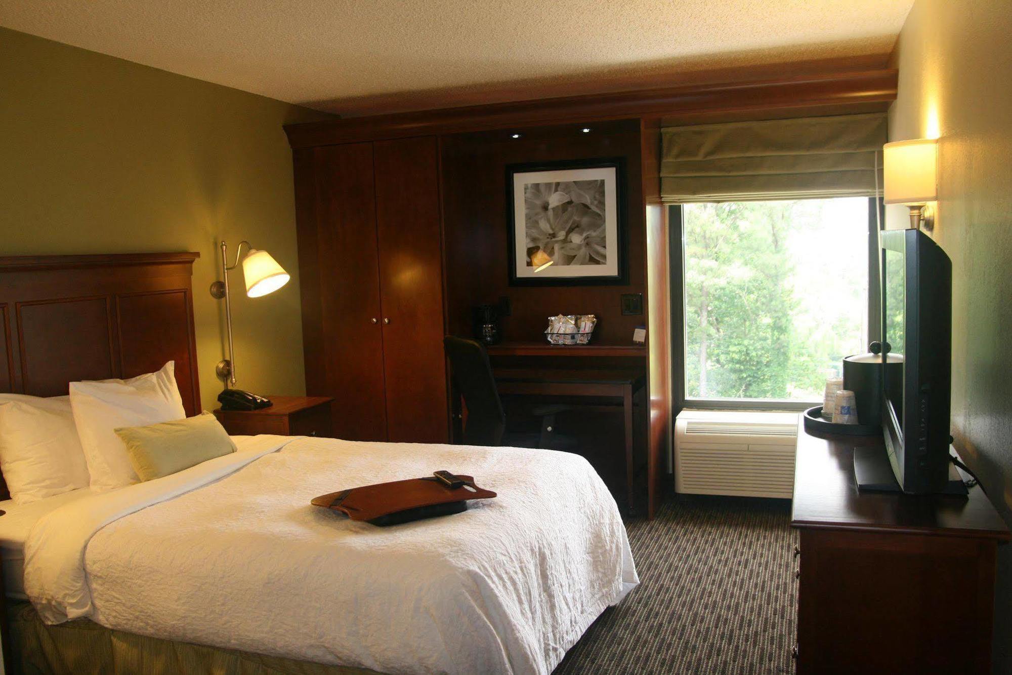 Hampton Inn Birmingham/Mountain Brook Habitación foto